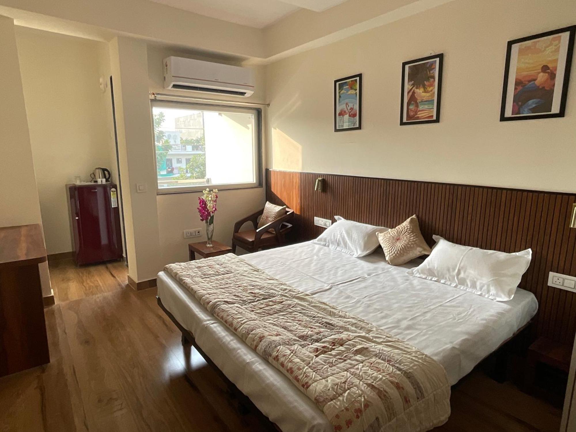 Downtown Studios Gurgaon Eksteriør billede