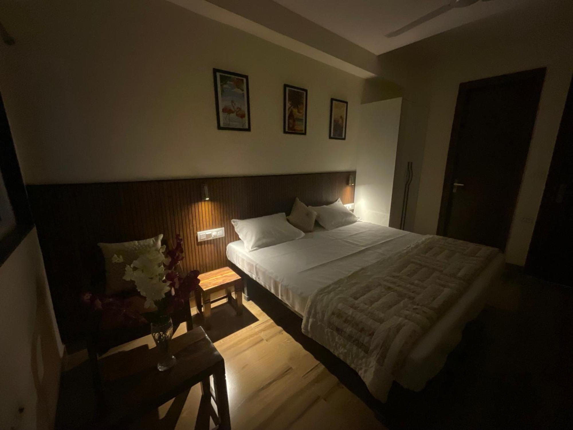 Downtown Studios Gurgaon Eksteriør billede