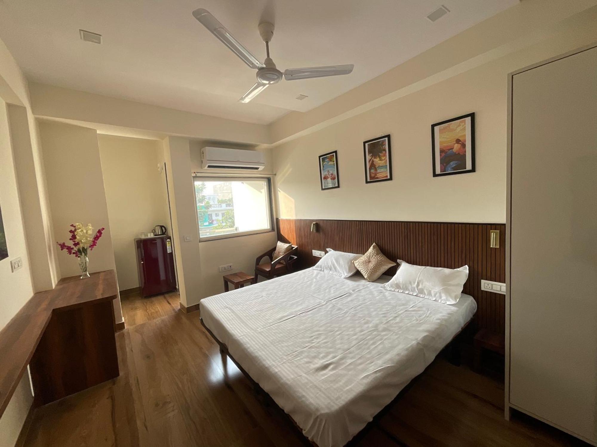 Downtown Studios Gurgaon Eksteriør billede